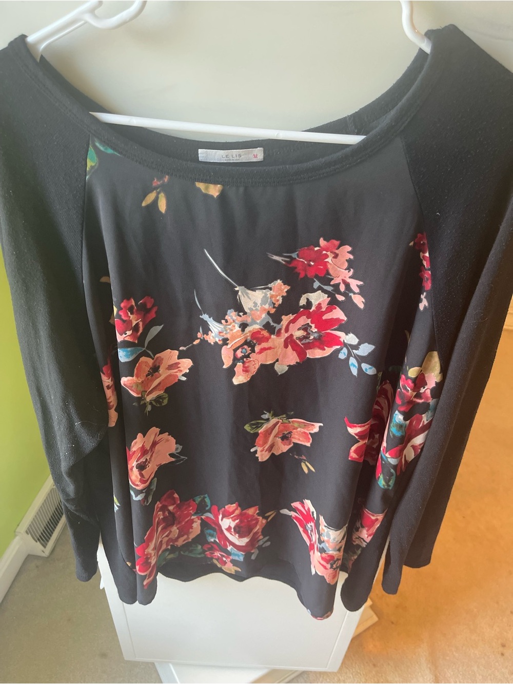 LC Lauren Conrad Black top  with Red and Pink Floral Print